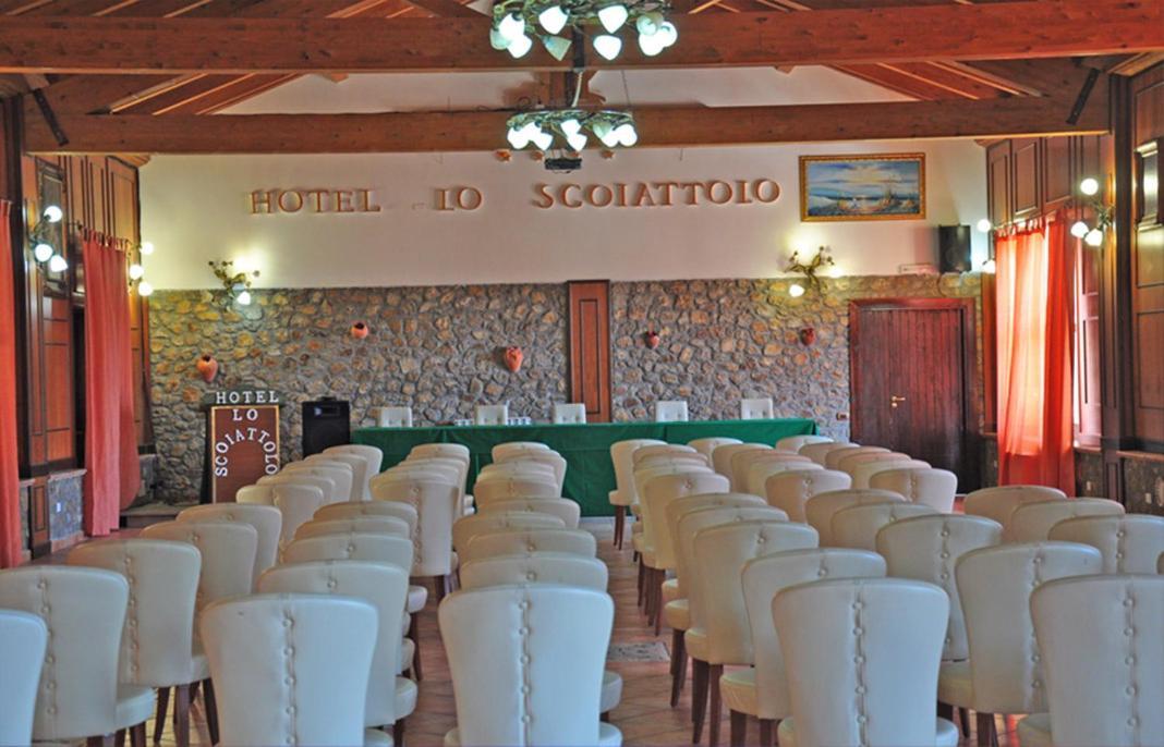 Hotel Lo Scoiattolo Cotronei Esterno foto